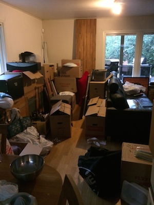 Om man tittar noga ser man golvet :-)